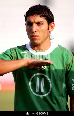 Football - Tournoi de Toulon 2005 - Groupe A - Japon / Mexique - Stade Mayol. Hugo Melendez, Mexique Banque D'Images