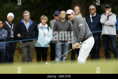 Golf - British Masters - troisième jour - Woburn Golf Club.Padraig Harrington en Irlande pendant la troisième journée des British Masters au Woburn Golf Club, Little Brickhill. Banque D'Images