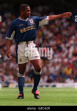 Football - Tottenham Hotspurs v Fiorentina. Les Ferdinand, Spurs Banque D'Images