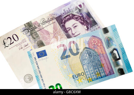 La sortie européenne (Brexit) concept de vingt euros et Pound note isolé sur fond blanc Banque D'Images