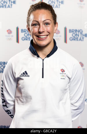 L'équipe Go Sally Conway (judo) au cours de la session à la sortie kitting NEC, Birmingham. ASSOCIATION DE PRESSE Photo. Photo date : mardi 28 juin, 2016. Crédit photo doit se lire : Barry Coombs/PA Wire Banque D'Images