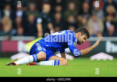 Diego Costa de Chelsea montre sa frustration lors du match de la Barclays Premier League à Upton Park, Londres. Banque D'Images