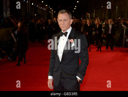 Première mondiale du spectre Royal - Londres.Daniel Craig assiste à la première mondiale de Specter, tenue au Royal Albert Hall à Londres. Banque D'Images