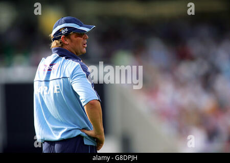 Cricket - Twenty20 - Asie XI / International XI - The Brit Oval. Shane Warne, XI international Banque D'Images