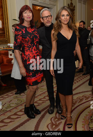 Sir Elton John à l'Ambassade Américaine Banque D'Images