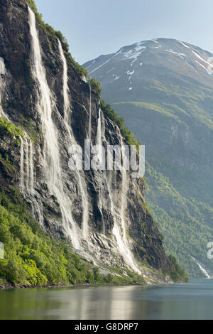 Cascade des sept Sœurs Geirangerfjord Norvège Banque D'Images