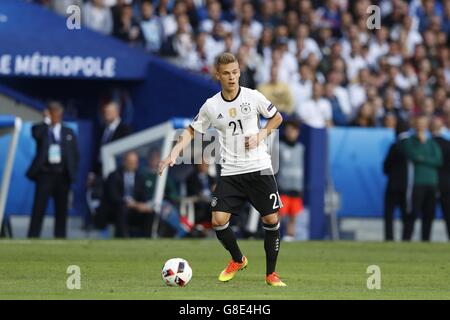 Lille Métropole, France. 26 Juin, 2016. Joshua Kimmich (GER) Football/soccer : UEFA EURO 2016 ronde de 16 match entre l'Allemagne 3-0 Slovaquie au Stade Pierre Mauroy à Lille Métropole, France . © Kawamori Mutsu/AFLO/Alamy Live News Banque D'Images