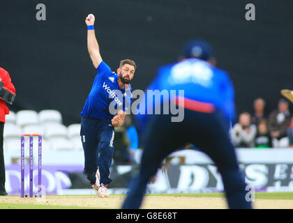 La Kia Oval, Londres, Royaume-Uni. 29 Juin, 2016. 4e Royal London Un Jour International. L'Angleterre contre le Sri Lanka. L'Angleterre Liam Plunkett © bols Plus Sport Action/Alamy Live News Banque D'Images