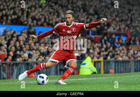 Grande-Bretagne et Irlande v reste du monde - UNICEF Charity Match - Old Trafford. David Beckham, le capitaine de la Grande-Bretagne et de l'Irlande Banque D'Images