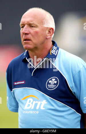 Cricket - Twenty20 Cup - Surrey Lions / Hampshire Hawks - The Brit Oval. Alan Butcher, Surrey Banque D'Images