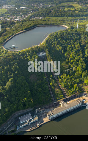 Vue aérienne de stockage par pompage, Koepchenwerk Hengstey, RWE sur le lac, l'eau, réservoir d'eau, batterie, vallée de la Ruhr, Enrgiegewinnung Banque D'Images