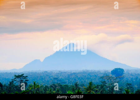 Mont Agung - un volcan à Bali Banque D'Images