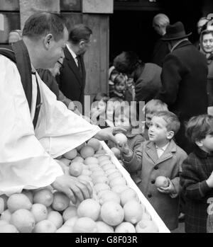 Oranges et citrons Service - St Clement Danes Church - Strand, London Banque D'Images