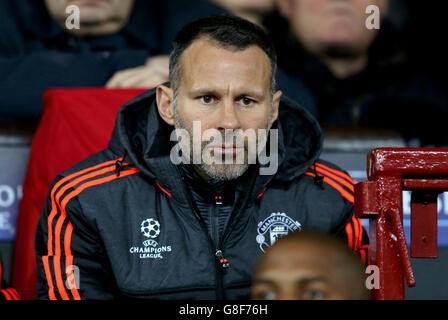 Manchester United / PSV Eindhoven - UEFA Champions League - Groupe B - Old Trafford. Ryan Giggs, directeur adjoint de Manchester United Banque D'Images