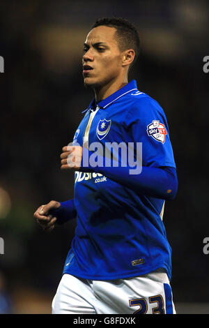 Portsmouth v AFC Wimbledon - Sky Bet League Two - Fratton Park.Kyle Bennett, Portsmouth Banque D'Images