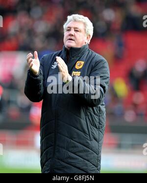 Bristol City / Hull City - Sky Bet Championship - Ashton Gate.Steve Bruce, directeur de Hull City, lors du match du championnat Sky Bet à Ashton Gate, Bristol. Banque D'Images