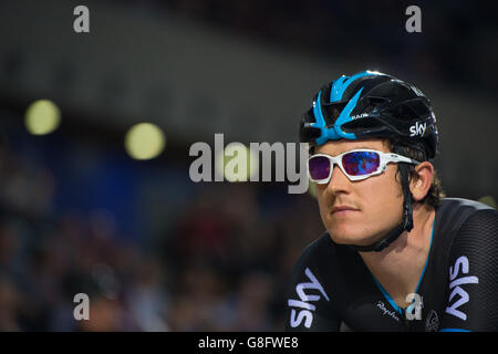 Geraint Thomas de Team Sky dans la course UCI Scratch lors de la troisième manche de la série Revolution à Lee Valley Velopark, Londres. Banque D'Images