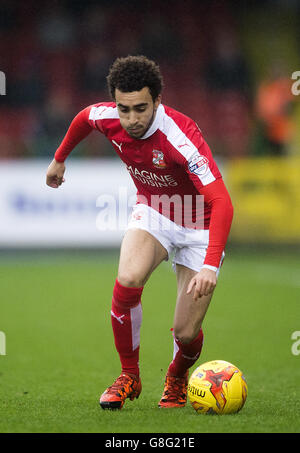 Swindon Town v Scunthorpe United - Sky Bet League One - County Ground. Brandon Ormonde-Ottewill, ville de Swindon Banque D'Images