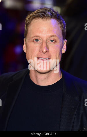 Alan Tudyk assisté à la Star Wars: The Force réveille la première européenne qui s'est tenue à Leicester Square, Londres. APPUYEZ SUR ASSOCIATION photo. Voir l'histoire de PA SHOWBIZ StarWars. Date de la photo: Mercredi 16 décembre 2015. Le crédit photo devrait se lire comme suit : Ian West/PA Wire Banque D'Images