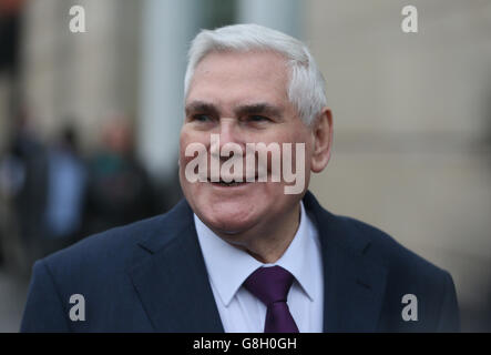 Le prédicateur évangélique James McConnell arrivant au tribunal des magistrats de Belfast, il a été accusé d'un sermon controversé dans lequel il a qualifié l'Islam de 'satanique'. Banque D'Images