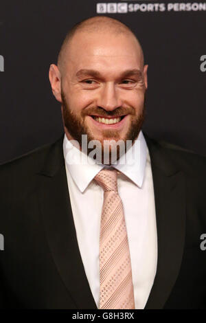 Tyson Fury lors des arrivées du tapis rouge pour la personnalité sportive de l'année 2015, au Titanic Belfast, Belfast. Banque D'Images