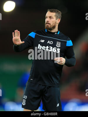 Stoke City / Sheffield mercredi - Capital One Cup - quart de finale - Britannia Stadium. Andy Davies, réhabilitateur sportif de la ville de Stoke Banque D'Images