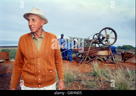 Petit diamond mine d'orpailleurs et Connie Moo, Windsorton, Northern Cape, Afrique du Sud. Banque D'Images
