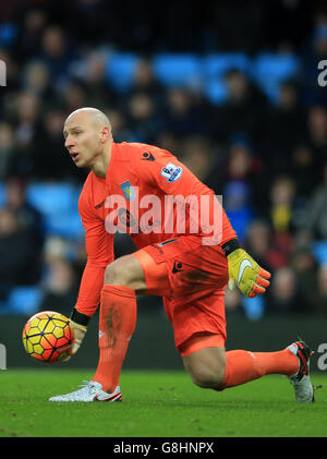 Aston Villa v Watford - Barclays Premier League - Villa Park. Brad Guzan, gardien de but de la Villa Aston Banque D'Images