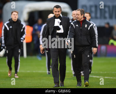 Slavisa Jokanovic, gestionnaire de Fulham (à gauche) avec Stuart Gray, assistant Banque D'Images