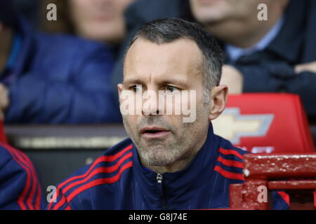 Manchester United / Swansea City - Barclays Premier League - Old Trafford. Ryan Giggs, directeur adjoint de Manchester United Banque D'Images