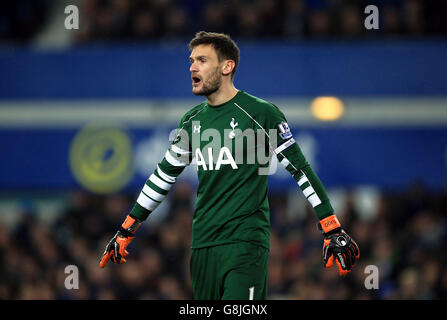 Everton v Tottenham Hotspur - Barclays Premier League - Goodison Park. Le gardien de but de Tottenham Hotspur Hugo Lloris Banque D'Images