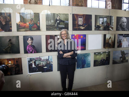 La photographe Annie Leibovitz à la vue de presse de Women: New Portraits par Annie Leibovitz, à la centrale hydraulique de Wapping à Londres. Banque D'Images