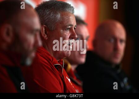 Warren Gatland, entraîneur-chef du pays de Galles, lors de l'annonce de l'équipe du pays de Galles au Vale Resort, Hensol. Banque D'Images