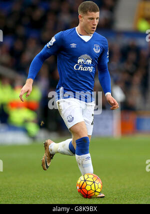 Everton v Swansea City - Barclays Premier League - Goodison Park. Ross Barkley d'Everton en action. Banque D'Images
