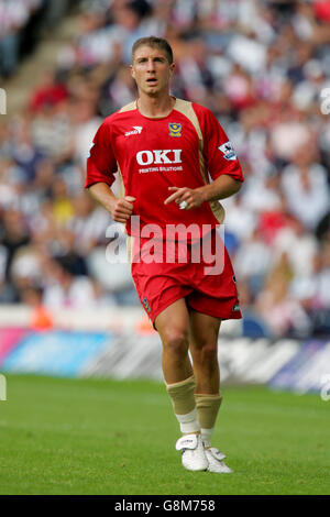 Soccer - FA Barclays Premiership - West Bromwich Albion v Portsmouth -The Hawthorns. Gregory Vignal, Portsmouth Banque D'Images