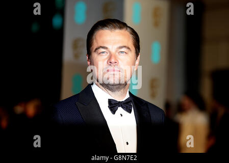 Leonardo DiCaprio assiste aux EE British Academy film Awards à l'Opéra Royal, Bow Street, Londres. APPUYEZ SUR ASSOCIATION photo. Date de la photo: Dimanche 14 février 2016. Voir l'histoire de PA SHOWBIZ Baftas. Le crédit photo devrait se lire: Yui Mok/PA Wire Banque D'Images
