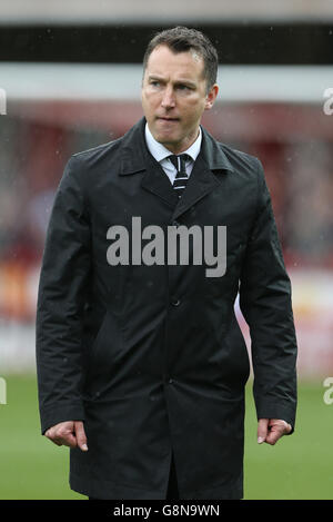 Brentford v Derby County - Sky Bet Championship - Griffin Park. Darren Wassall, directeur du comté de Derby Banque D'Images