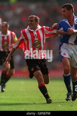 Alex Rae de Sunderland (à gauche) retient Nigel Pearson de Middlesbrough (droite) Banque D'Images