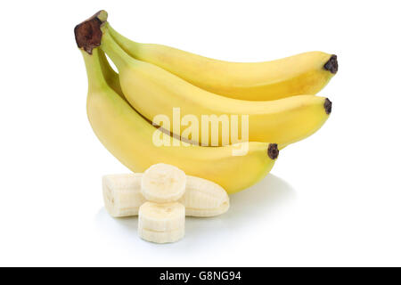 Tranches de banane bananes fruits tranchés isolé sur fond blanc Banque D'Images