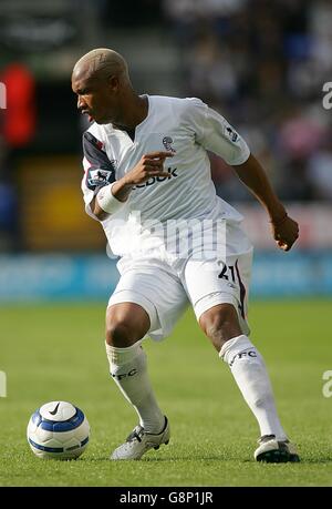 Soccer - FA Barclays Premiership - Bolton Wanderers / Blackburn Rovers - Reebok Stadium. El-Hadji Diouf de Bolton Wanderers Banque D'Images