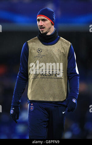 Chelsea / Paris Saint Germain - UEFA Champions League - Round of Sixteen - second Leg - Stamford Bridge.Zlatan Ibrahimovic de Paris Saint-Germain lors de l'échauffement du match Banque D'Images