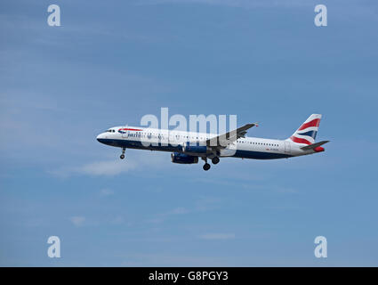 British Airways Airbus 321-231 G D'ENREGISTREMENT-EUXK10,473 SCO. Banque D'Images