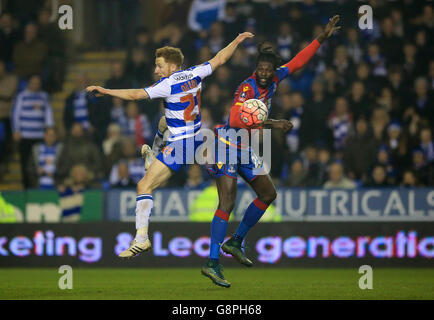 Lecture v Crystal Palace - FA Cup - Quart de finale - Madejski Stadium Banque D'Images