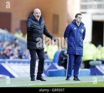 Rangers v Dundee - William Hill Scottish Cup - quart de finale - Ibrox Stadium.Mark Warburton, directeur des Rangers, lors du match de finale de la coupe écossaise William Hill au stade Ibrox, à Glasgow. Banque D'Images