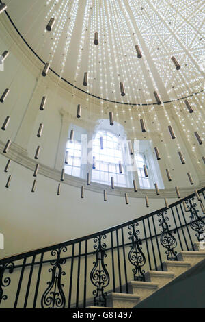 Nathalie Pierrepont Comfort escalier, Musée de la ville de New York, NYC Banque D'Images