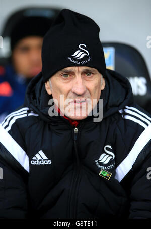 Swansea City v Aston Villa - Barclays Premier League - Liberty Stadium.Francesco Guidolin, directeur de Swansea City, lors du match de la Barclays Premier League au Liberty Stadium, à Swansea. Banque D'Images