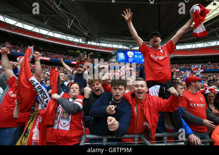 Barnsley v Oxford United - Trophée de peinture de Johnstone - Final - Stade de Wembley Banque D'Images