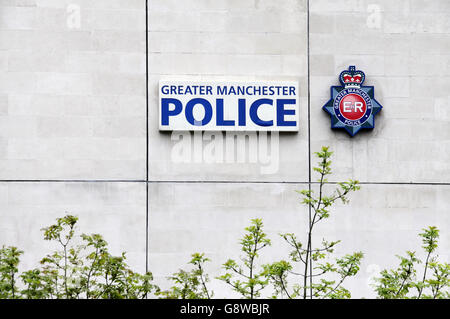 La police du Grand Manchester signer à Rochdale Banque D'Images