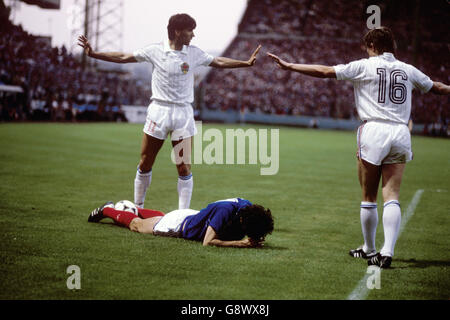 Championnats Européens de football - France 1984 - Groupe A - France v-Yougoslavie - Stade Geoffroy Guichard Banque D'Images