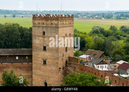 Tour d'un château médiéval de Lubart à Loutsk, Ukriane Banque D'Images